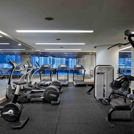 Pullman Bangkok Hotel G Екстер'єр фото The gym at The Hari
