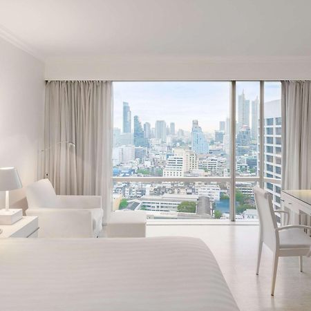 Pullman Bangkok Hotel G Екстер'єр фото A room at the hotel