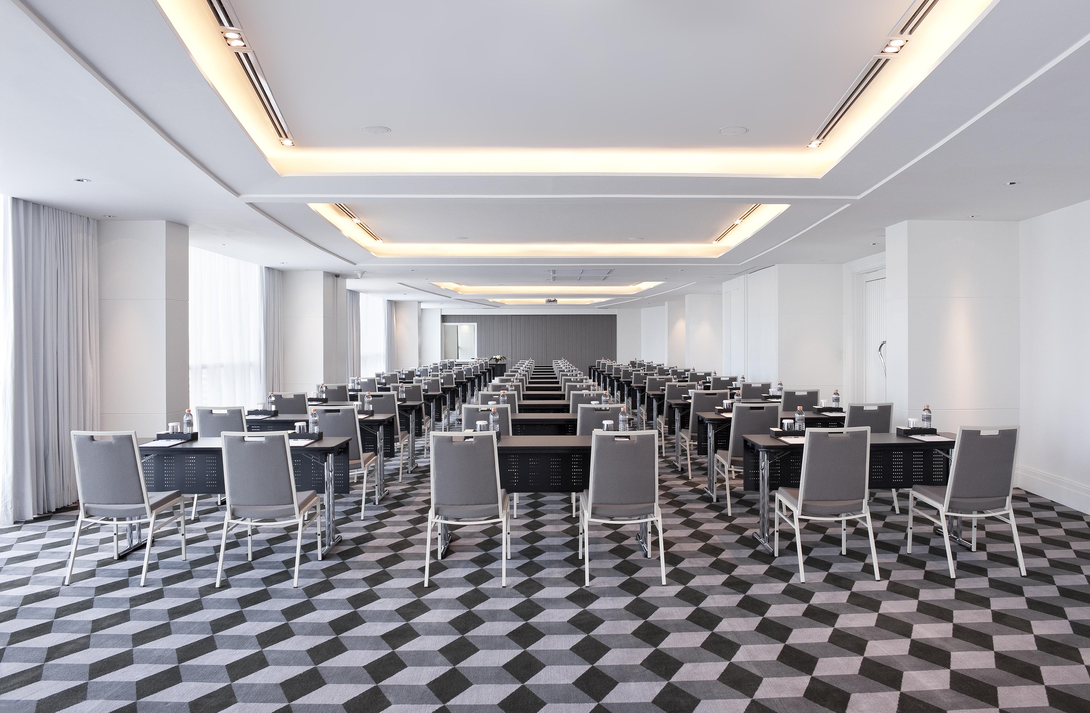 Pullman Bangkok Hotel G Екстер'єр фото The ballroom