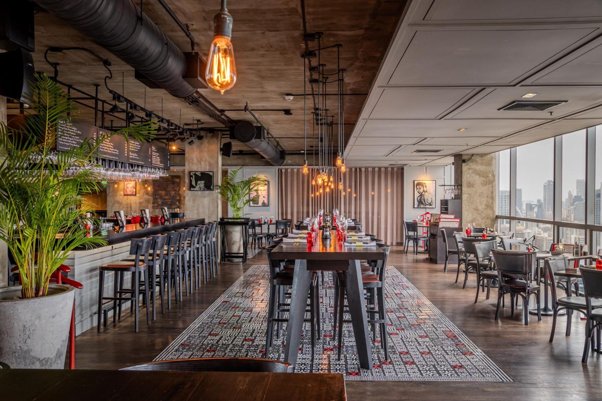 Pullman Bangkok Hotel G Екстер'єр фото The interior of the restaurant